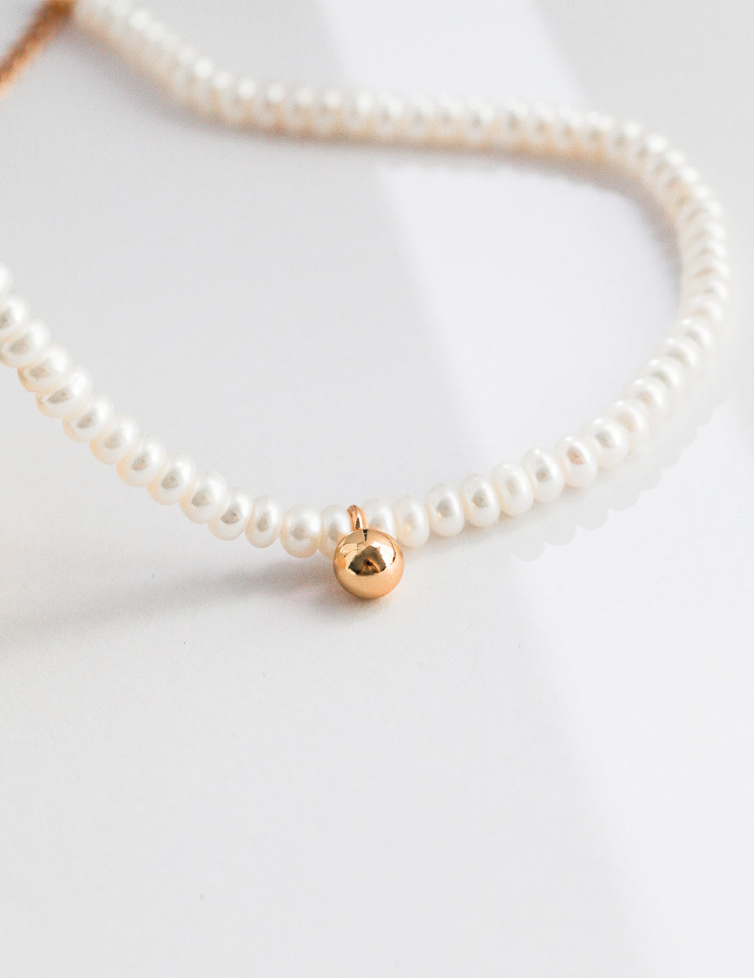 Stellar Gold Bead Pearl Necklace