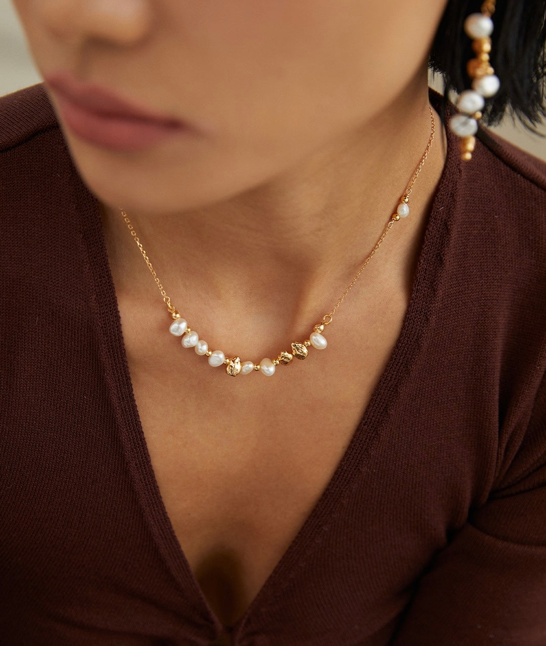 Two-tone Pearl and Gold Bead Necklace